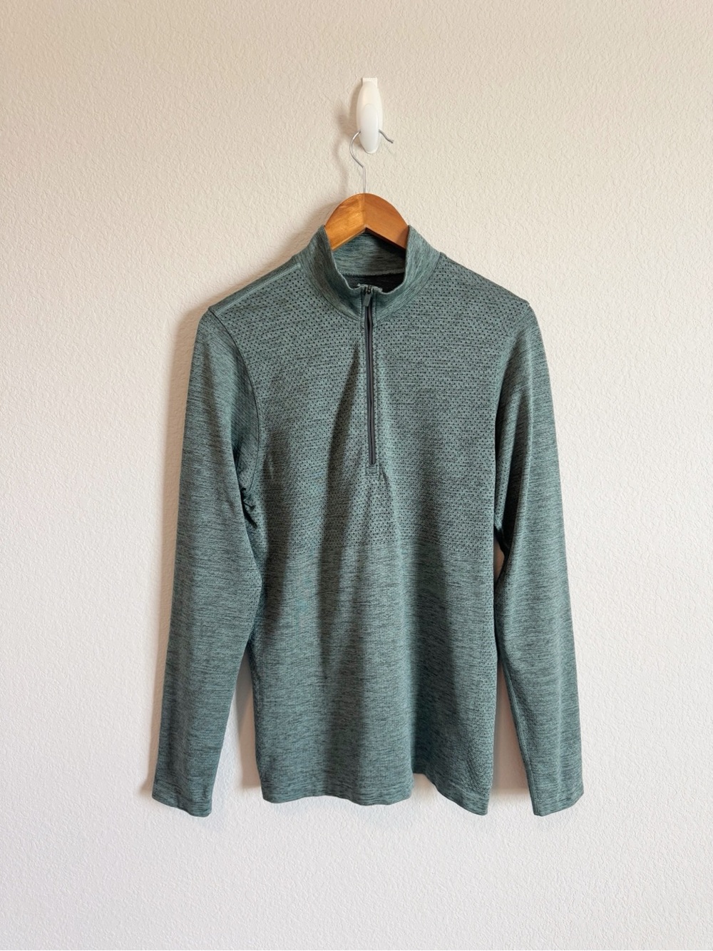 Lululemon Spruce Tidewater Metal Vent Tech Midweight 1/2 Zip Pullover Size S